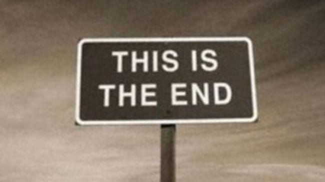 [IT'S TIME TO SAY GOODBYE]
 Il y des moments …