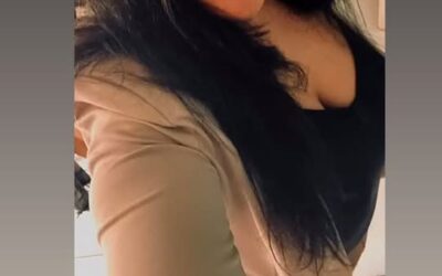Elle s’appelle Stefania. Belle comme un cœur . Sexy, Des formes à en faire fondr…