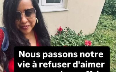Nous passons notre vie à croire
que nous sommes seuls, distincts, séparés.

Pour…